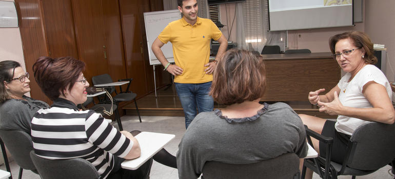 Alumno Exposición de Trabajo 2